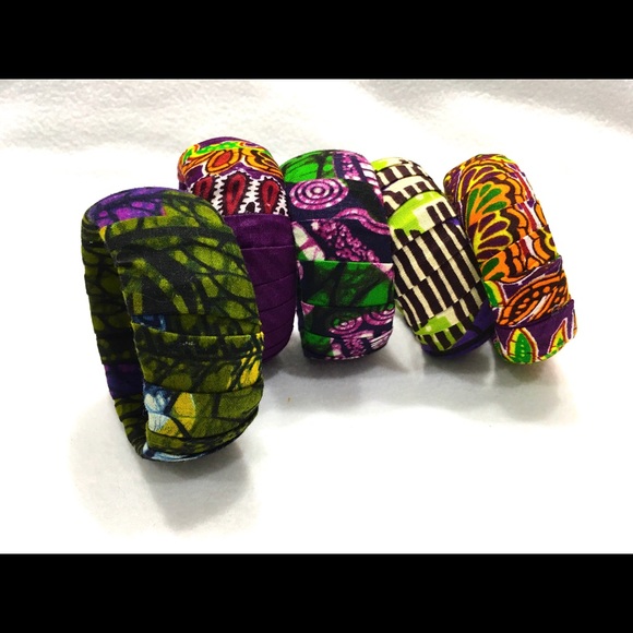 Chunky Bracelets - Picture 4 of 7